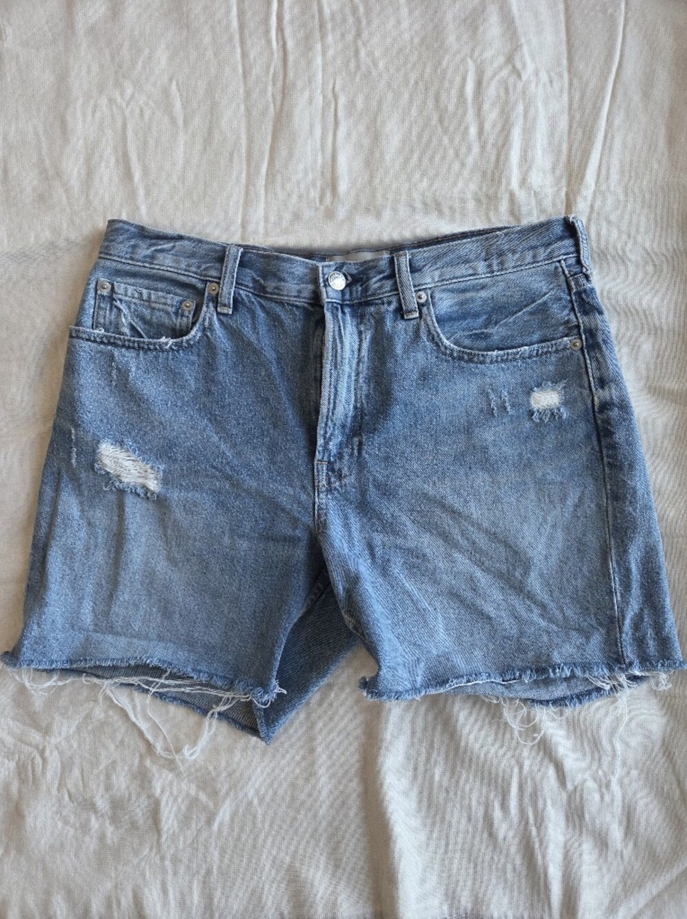 Everlane Organic Cotton Distressed Denim Shorts Size 29